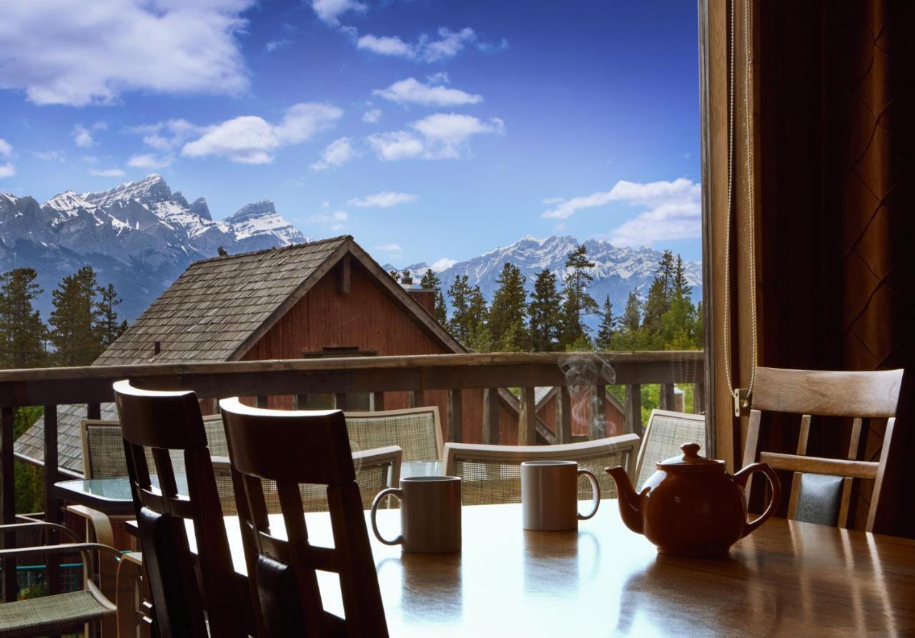 Banff Gate Mountain Resort Canmore Bagian luar foto