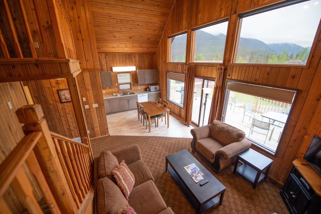 Banff Gate Mountain Resort Canmore Bagian luar foto