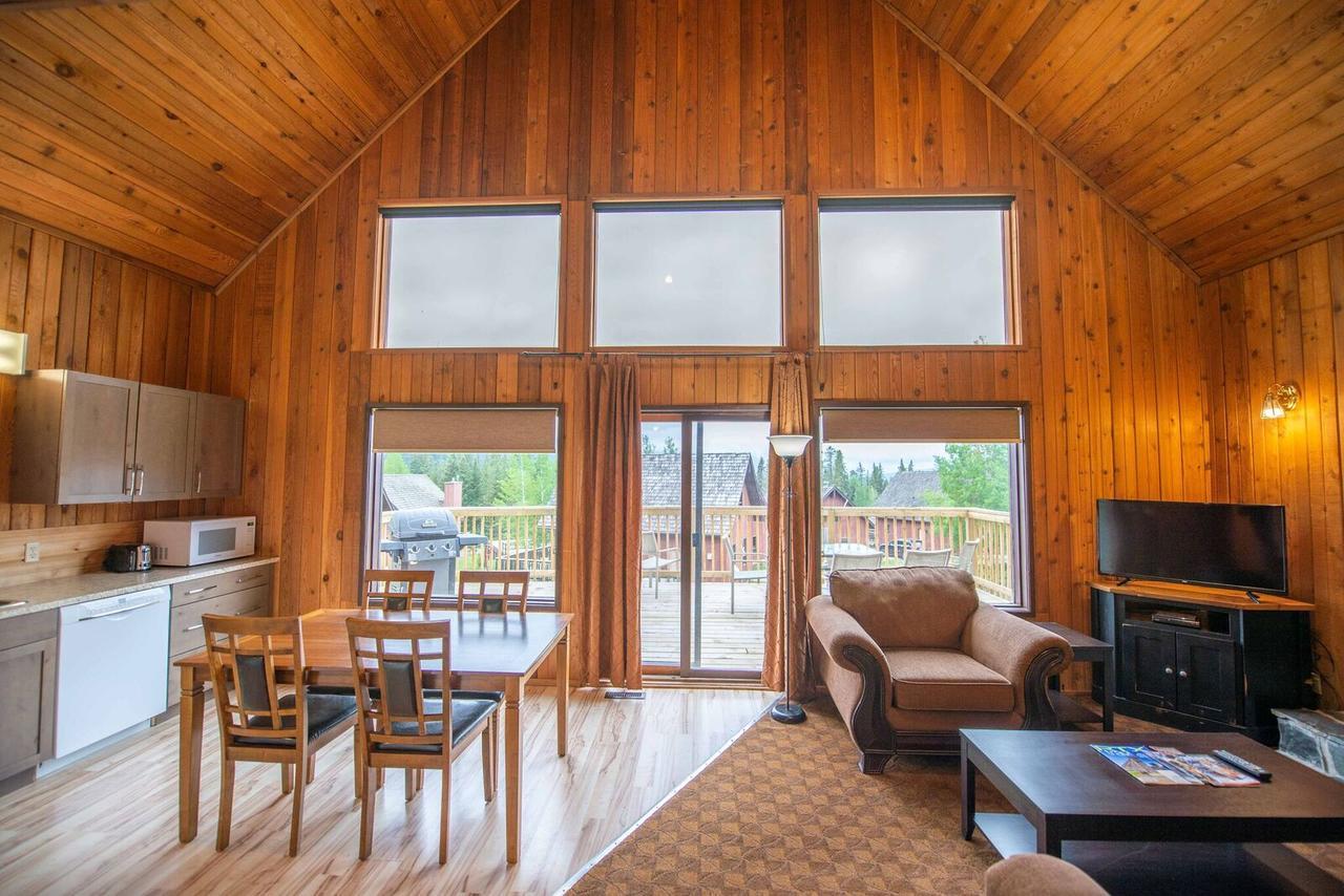 Banff Gate Mountain Resort Canmore Bagian luar foto